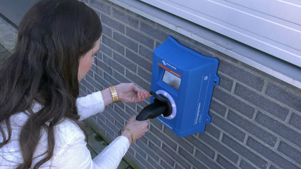 Youtube player placeholder